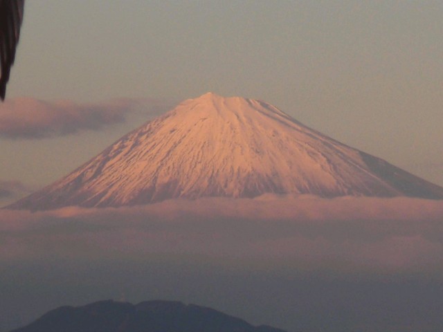 ☆話題の富士山！登山をした方もこれからの方もリフレクソロジーで足を癒しに来てくださいませ(*^^*)